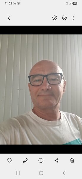 Domn, doresc o d-na miniona  Bucuresti